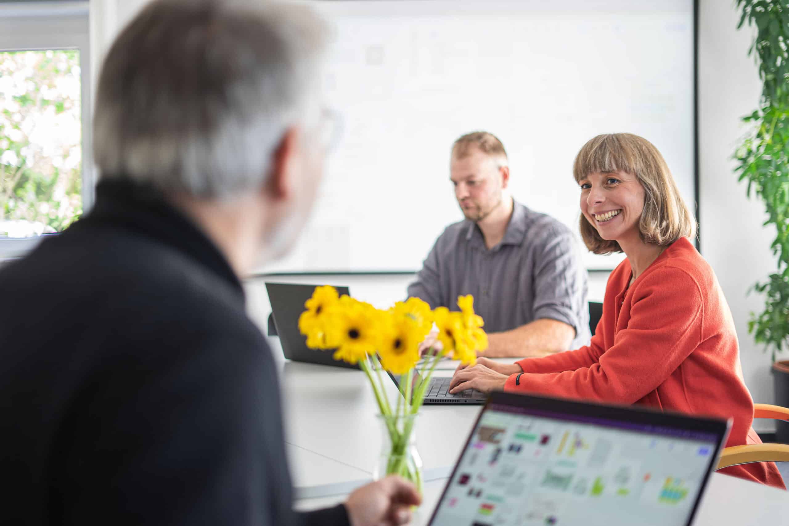 strategieprozess-agentur-geschaeftsfuehrung-teammeeting